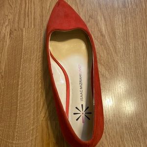 Isaac Mizrahi Pointed Flats